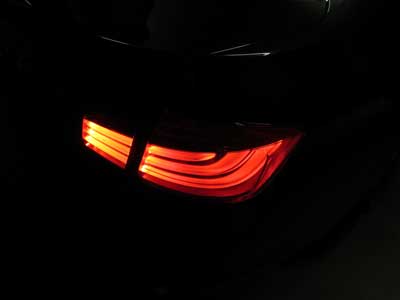BMW Tail Light, Right 63217203232 F10 528 535i 550i ActiveHybrid 5 M57